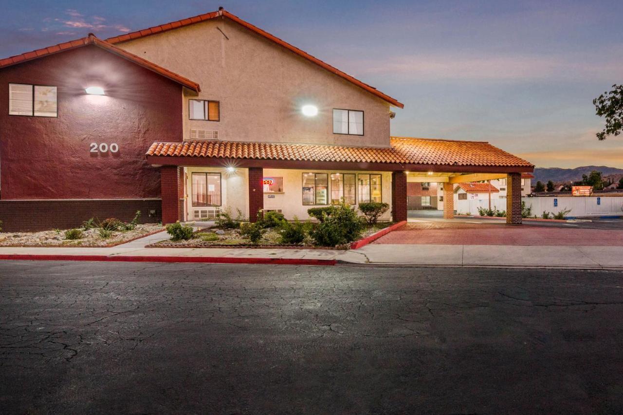 Red Roof Inn Palmdale - Lancaster Exterior photo